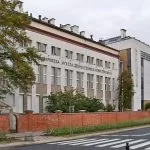 Польсько-японська академія у Варшаві